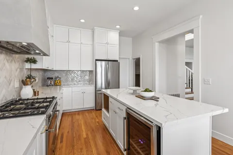 $4,288,000 | 853 Vista Drive, Redwood City, CA 94062