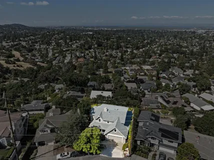 $4,288,000 | 853 Vista Drive, Redwood City, CA 94062
