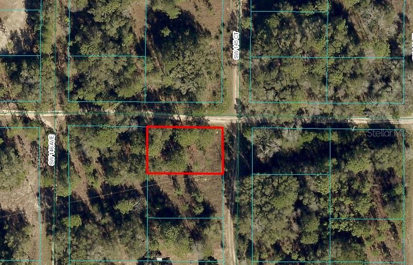 29 Southwest Sw Lane Ocala, FL 34481 - Photo 10 of 11 a view of water from a balcony