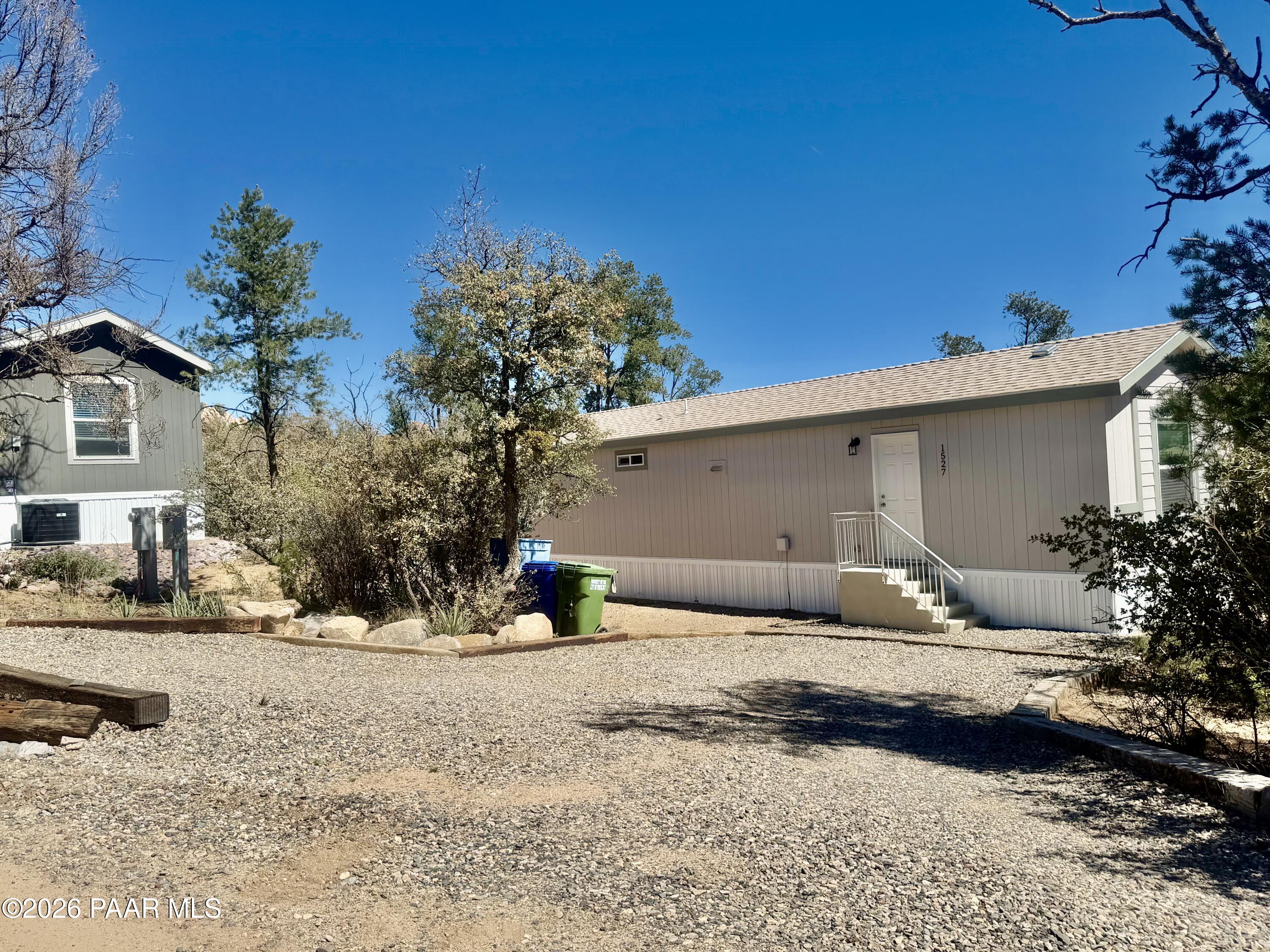 1527 Private Road Prescott, AZ 86301 - Photo 2 of 23 IMG_3297