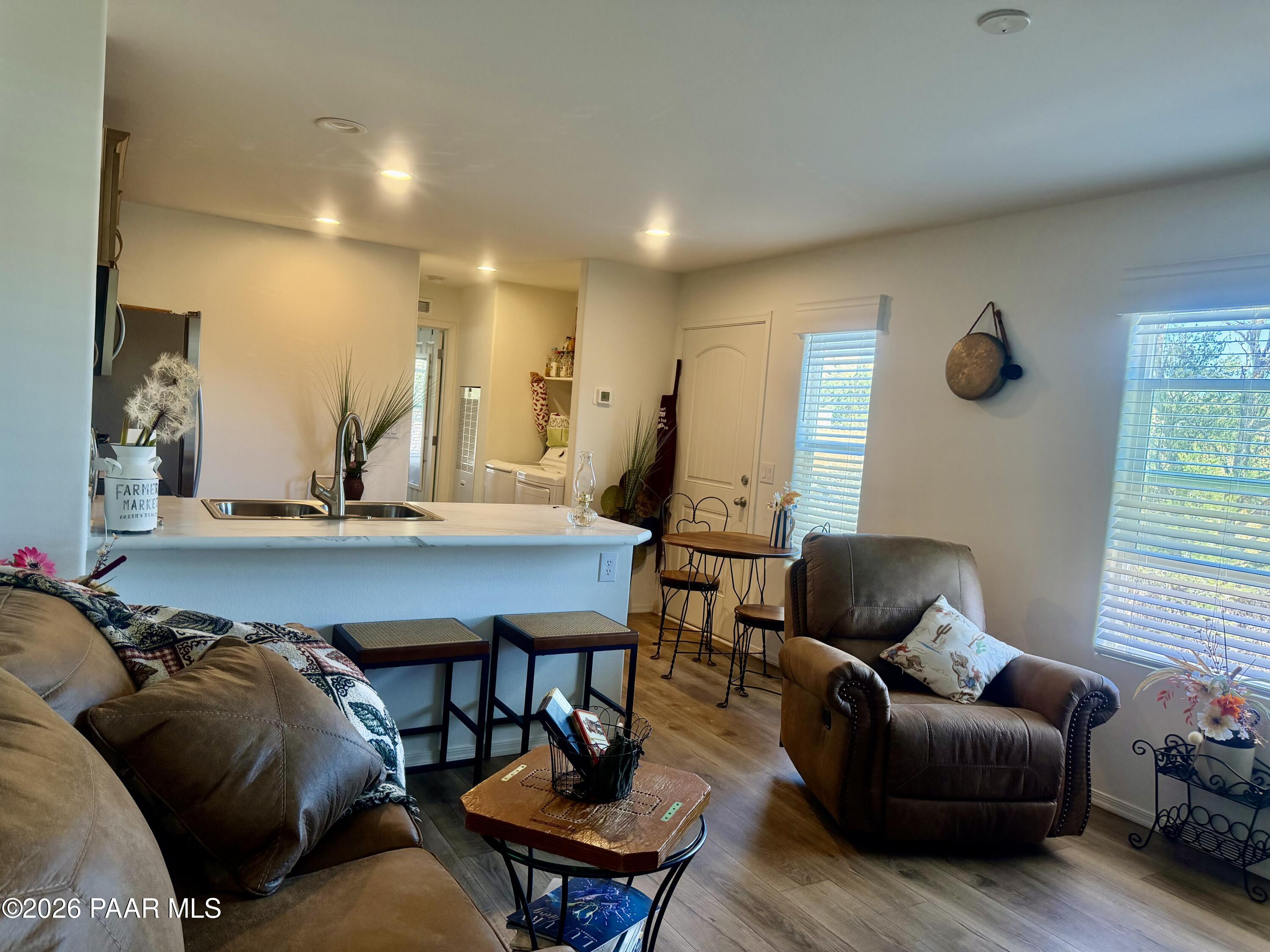 1527 Private Road Prescott, AZ 86301 - Photo 4 of 23 IMG_3294