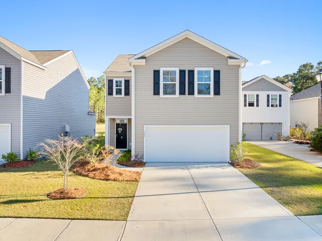 $379,900 | 109 Sweet Cherry Lane, Summerville, SC 29486