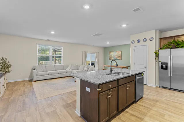 $379,900 | 109 Sweet Cherry Lane, Summerville, SC 29486