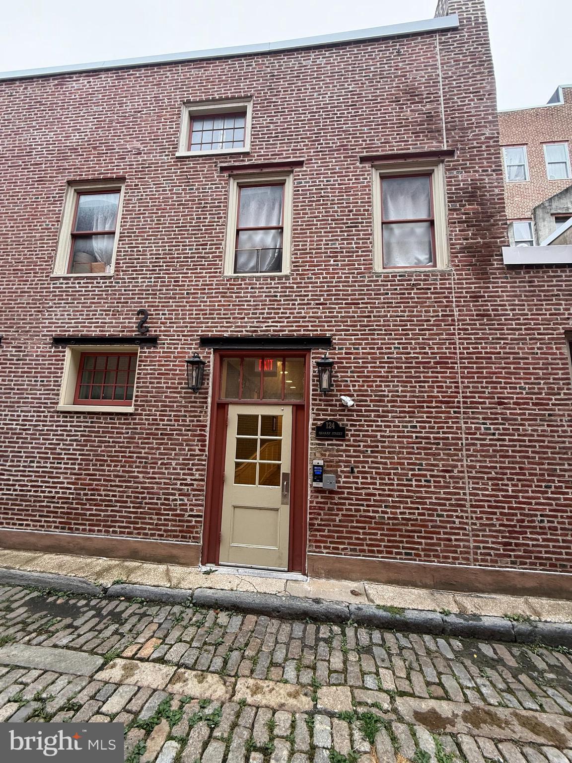 141 North 2nd Street, Unit 3C Philadelphia, PA 19106 - Photo 28 of 28 a view of a brick house with a door