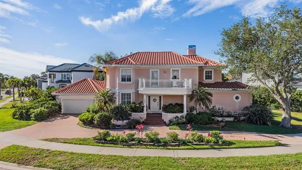 $998,000 | 1422 Jumana Loop, Apollo Beach, FL 33572
