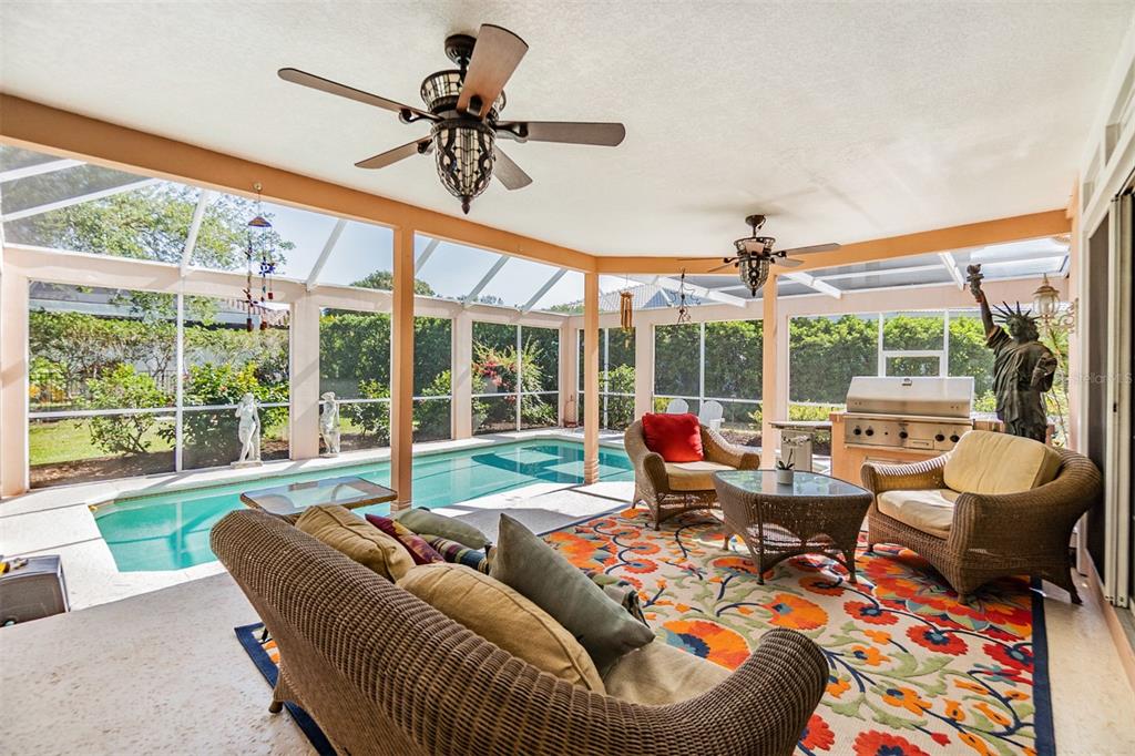 1422 Jumana Loop Apollo Beach, FL 33572 - Photo 38 of 73