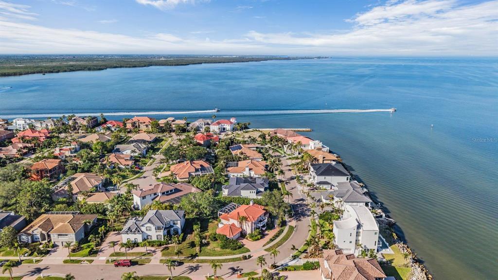 1422 Jumana Loop Apollo Beach, FL 33572 - Photo 64 of 73