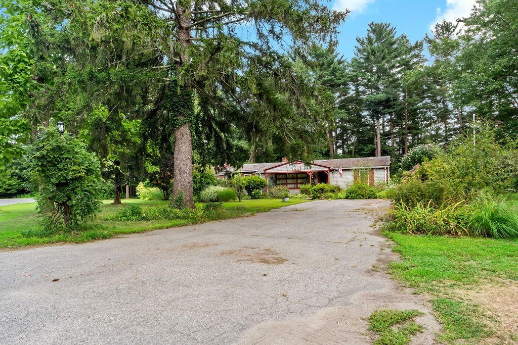 262 Peckham Road Acushnet, MA 02743 - Photo 31 of 31 Gallery Image 31