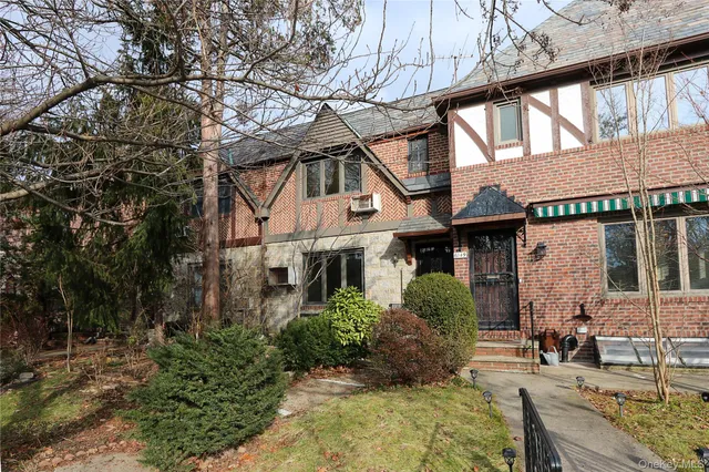 $4,300 | 67-47 Kessel Street | Forest Hills