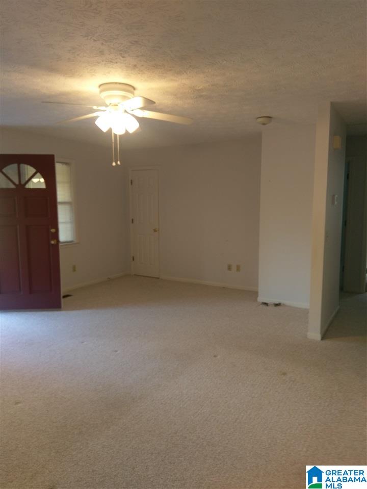 338 Collum Street Jemison, AL 35085 - Photo 3 of 27