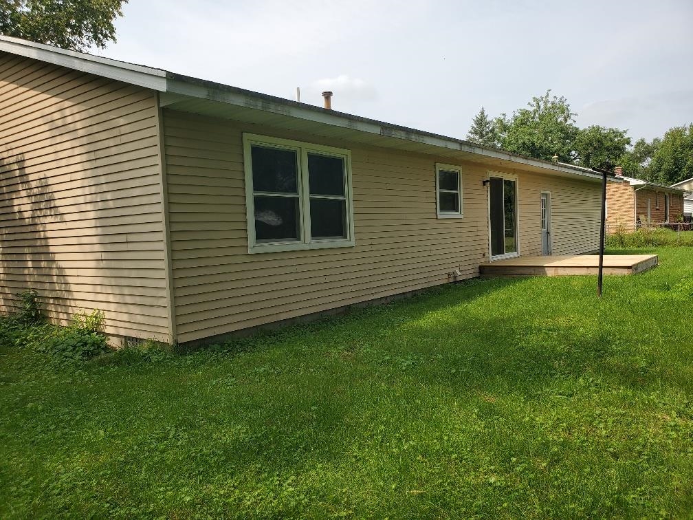 3753 South Shepherd Road Mount Pleasant, MI 48858 - Photo 28 of 30 1914797-27.JPG