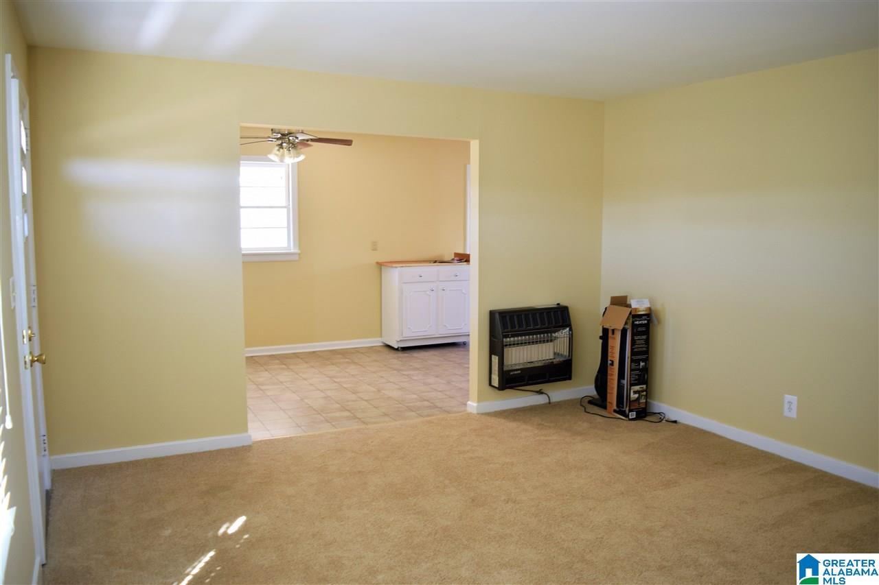 2707 8th Street Northeast Birmingham, AL 35215 - Photo 13 of 20