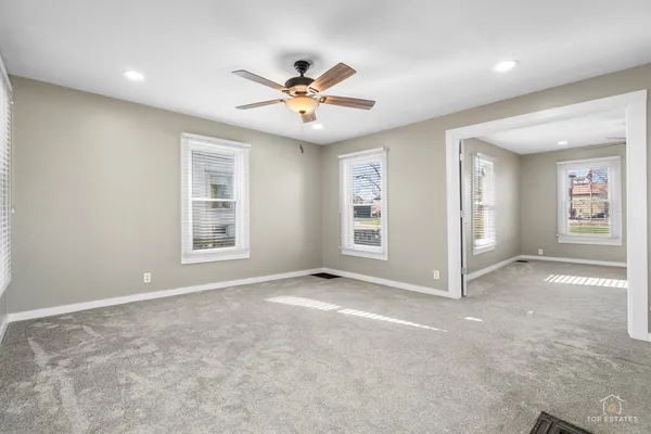 $265,000 | 322 East Church Street, Sandwich, IL 60548