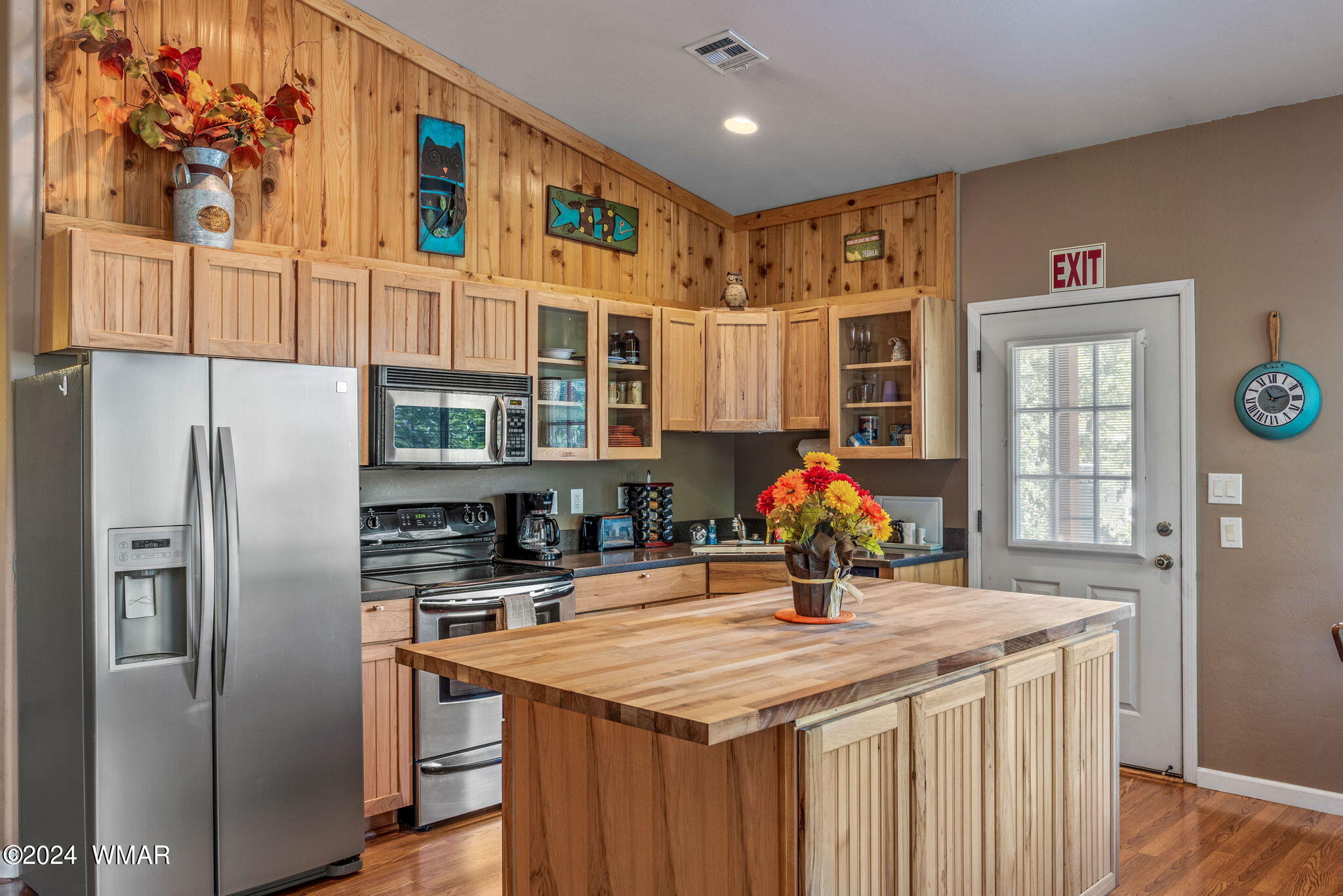 175 North Hopi Way Lakeside, AZ 85929 - Photo 4 of 20 KITCHEN