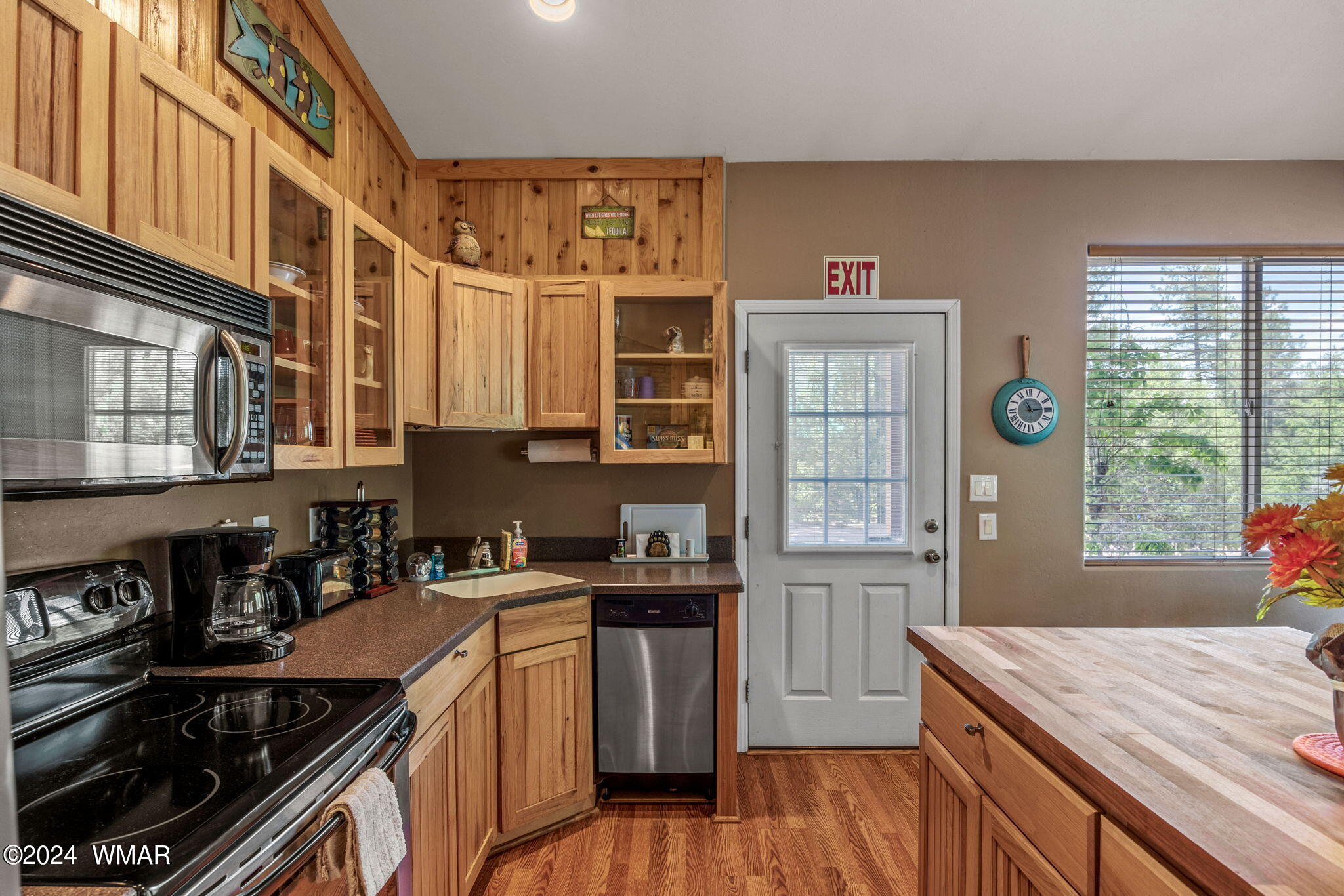 175 North Hopi Way Lakeside, AZ 85929 - Photo 5 of 20 KITCHEN