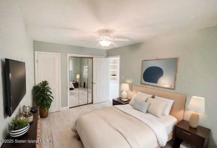 61 West Tiana Road Hampton Bays, NY 11946 - Photo 17 of 36 20240802145204406417000000-o