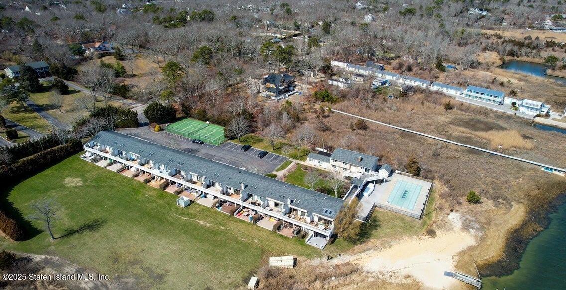 61 West Tiana Road Hampton Bays, NY 11946 - Photo 30 of 36 20240326195724548123000000-o