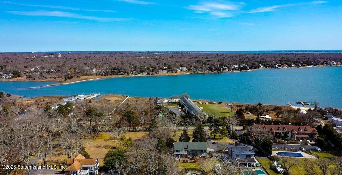 61 West Tiana Road Hampton Bays, NY 11946 - Photo 31 of 36 20240326195728376660000000-o