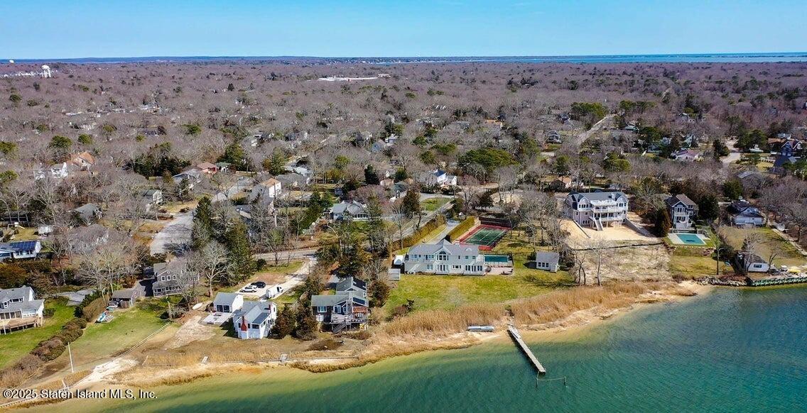 61 West Tiana Road Hampton Bays, NY 11946 - Photo 32 of 36 20240326195732270211000000-o