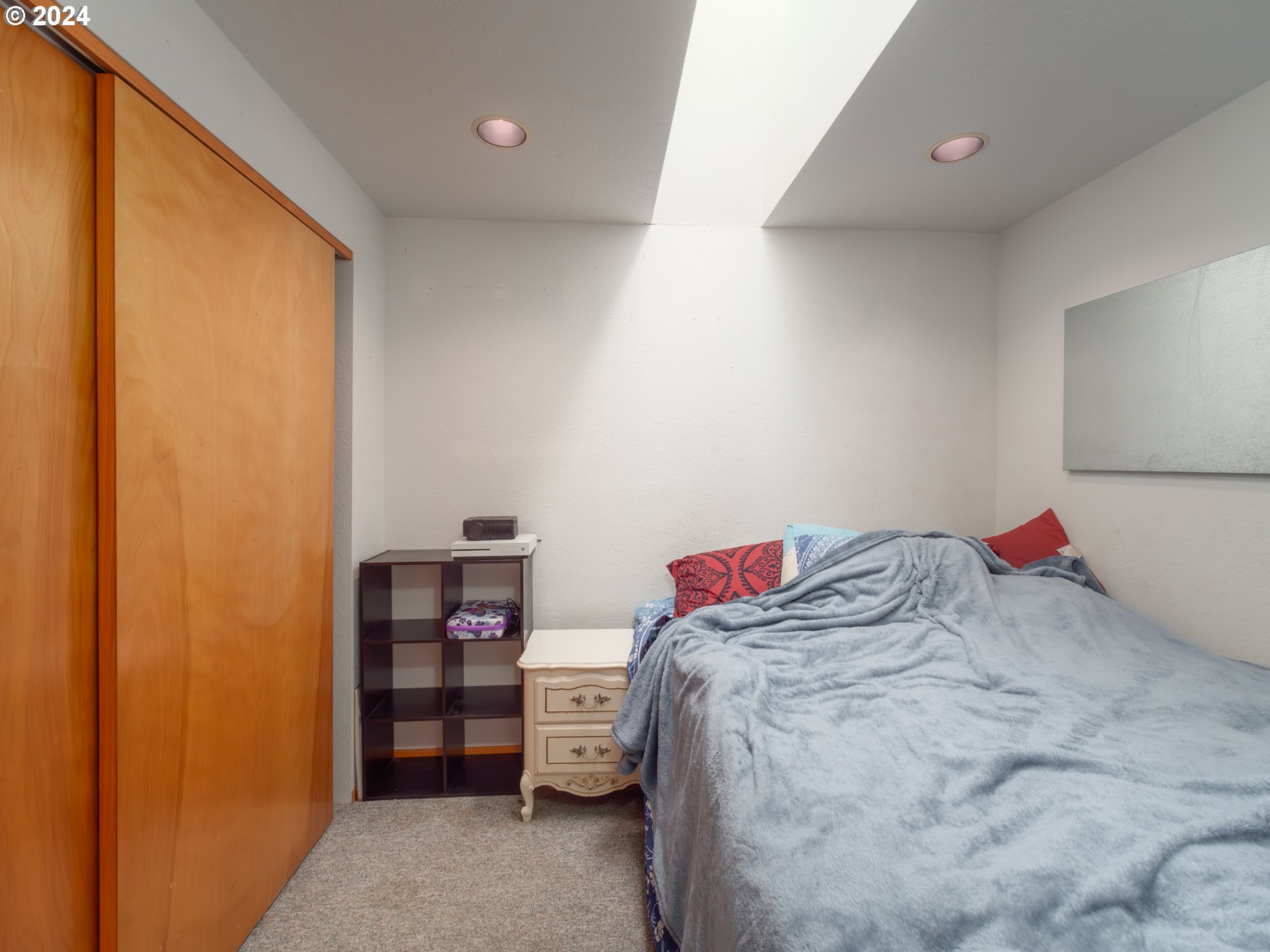 3279 Melrose Road Roseburg, OR 97471 - Photo 27 of 47 Bedroom