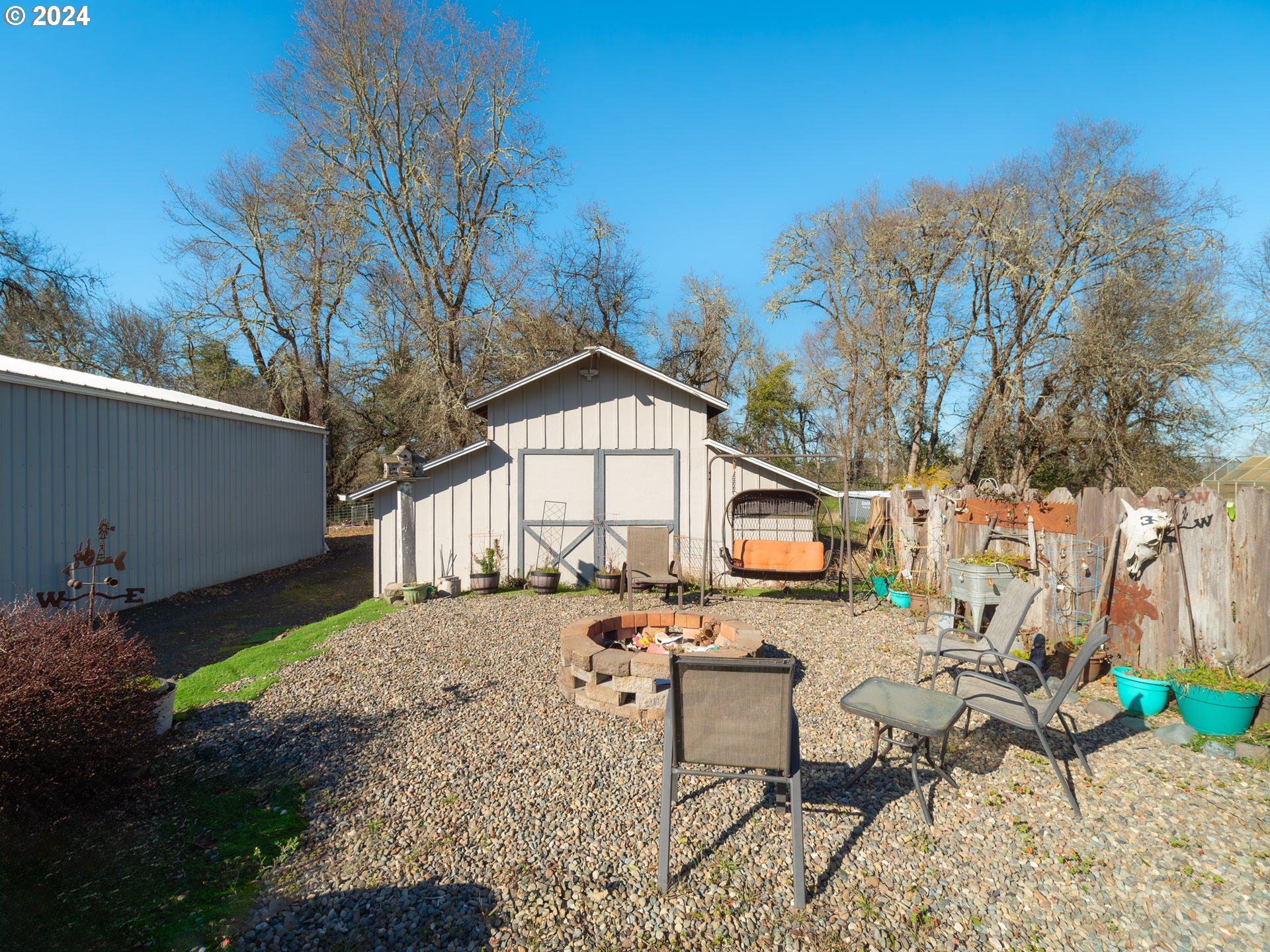3279 Melrose Road Roseburg, OR 97471 - Photo 40 of 47 Barn