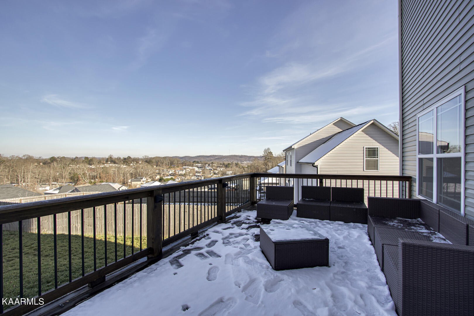 3417 Boulder Point Lane Powell, TN 37849 - Photo 29 of 31 a balcony with furniture and a garden