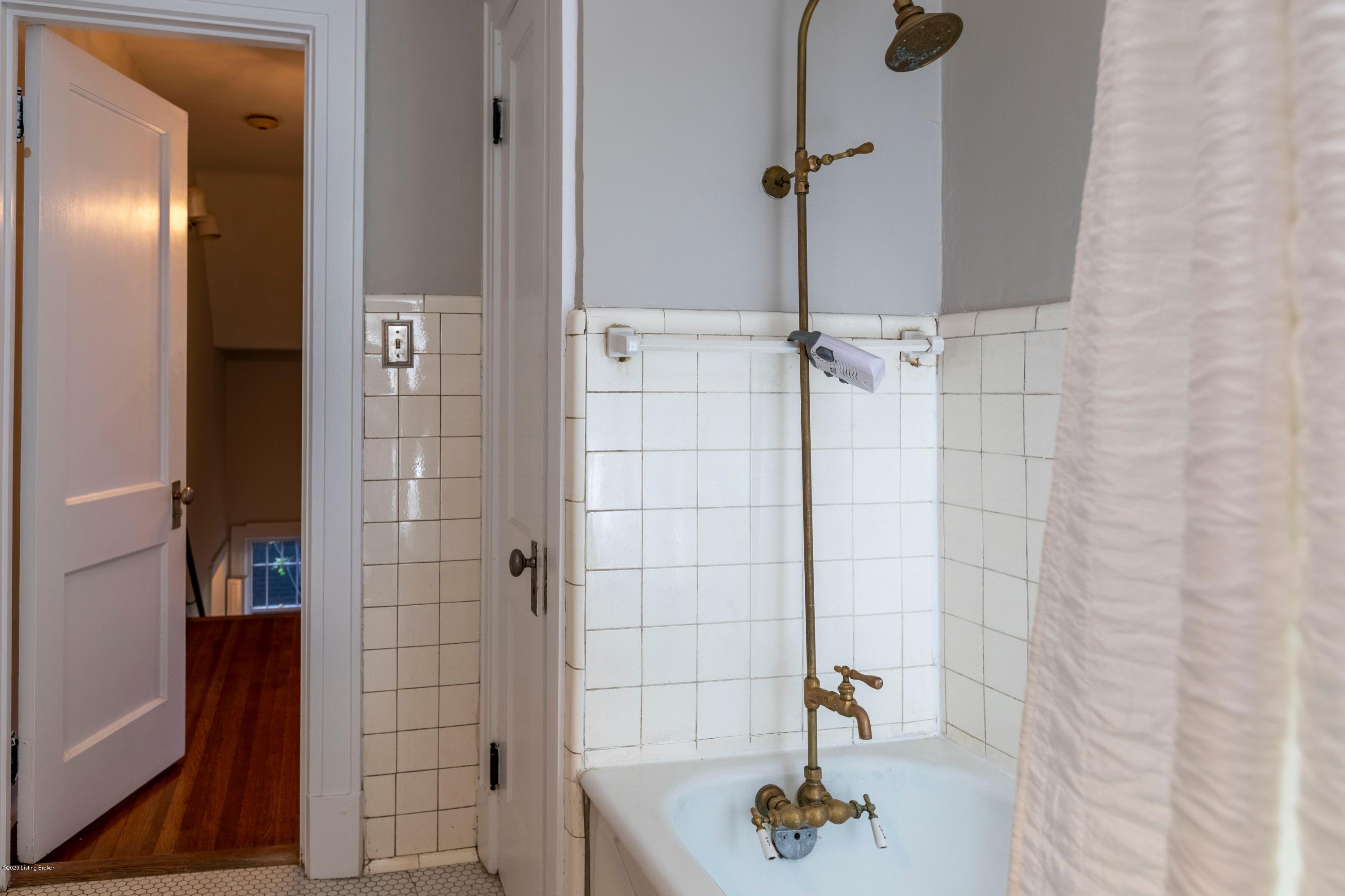 1227 Cherokee Road Louisville, KY 40204 - Photo 46 of 71 Second Floor Full Bath