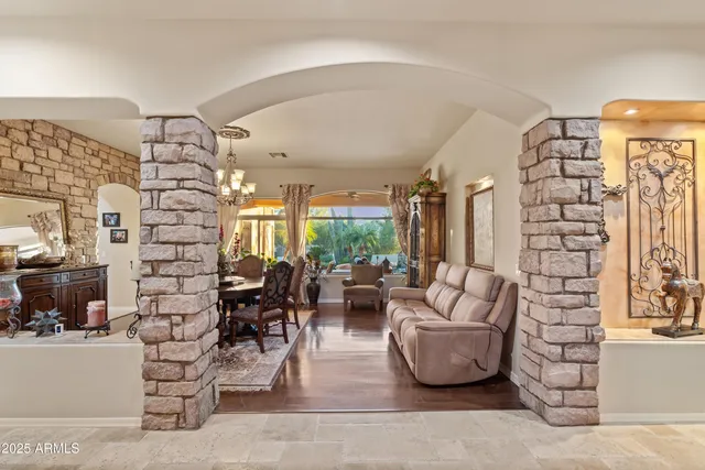 $2,600,000 | 31503 North 48th Street, Cave Creek, AZ 85331