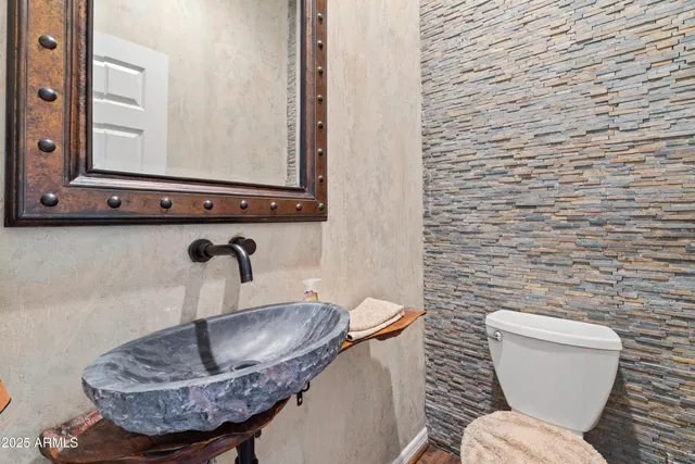 $2,600,000 | 31503 North 48th Street, Cave Creek, AZ 85331