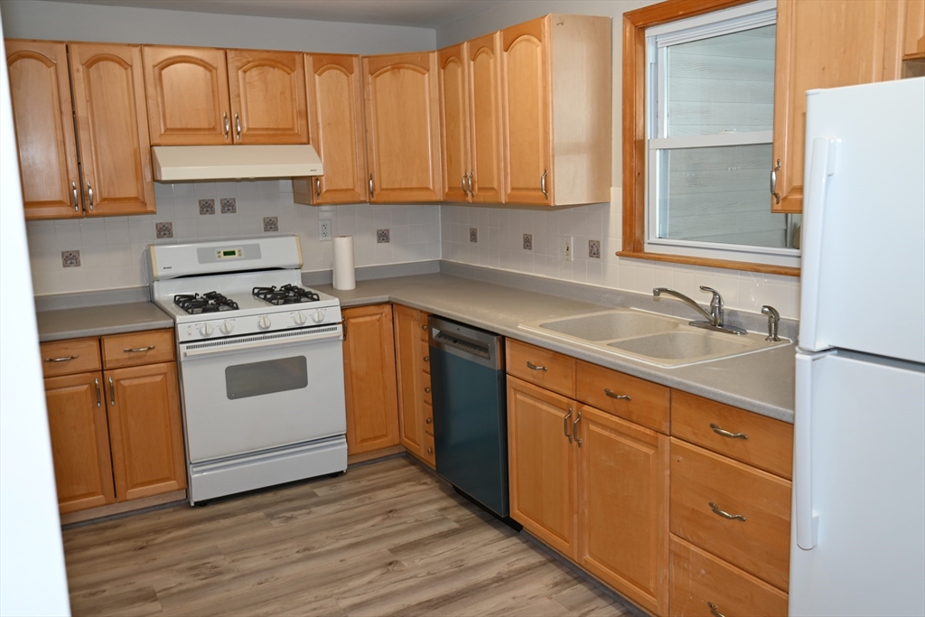 65 Lowell Street, Unit 2 Methuen, MA 01844 - Photo 22 of 25