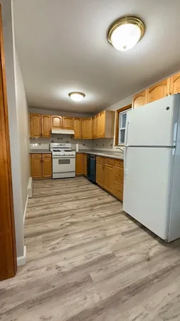 $2,500 | 65 Lowell Street, Unit 2, Methuen, MA 01844
