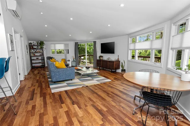 $450,000 | 826 Town Mountain Road, Asheville, NC 28804