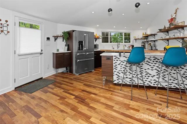 $450,000 | 826 Town Mountain Road, Asheville, NC 28804