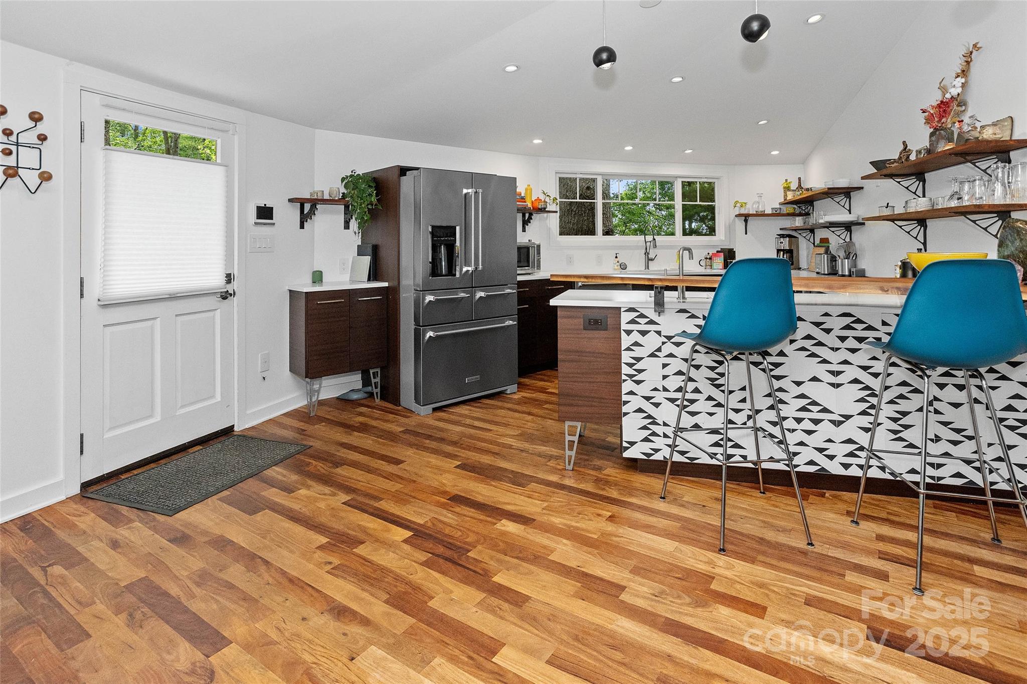 826 Town Mountain Road Asheville, NC 28804 - Photo 15 of 32