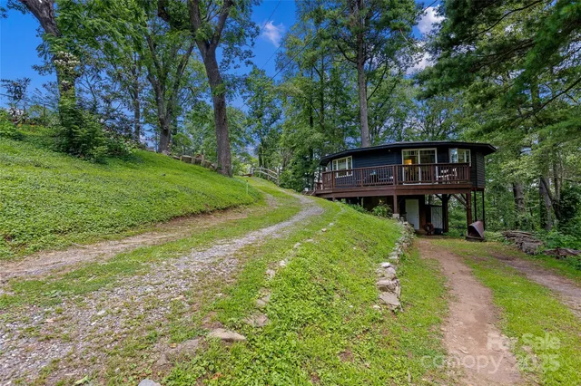 $450,000 | 826 Town Mountain Road, Asheville, NC 28804