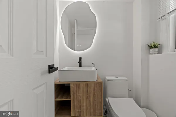 $4,950 | 209 Front Street, Mount Holly, NJ 08060