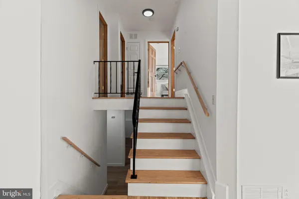 $4,950 | 209 Front Street, Mount Holly, NJ 08060