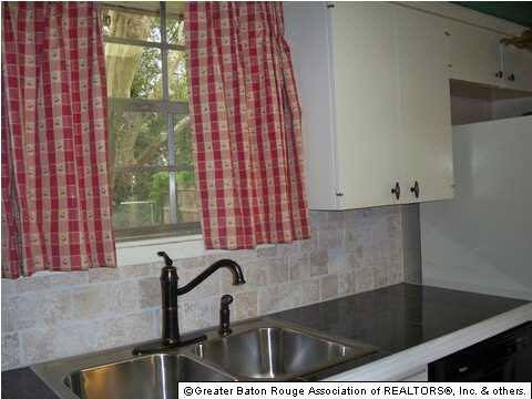 10644 Ranchwood Drive Baton Rouge, LA 70815 - Photo 1 of 17