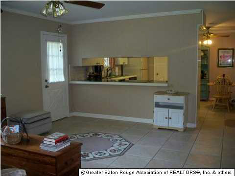 10644 Ranchwood Drive Baton Rouge, LA 70815 - Photo 3 of 17
