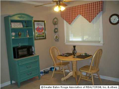10644 Ranchwood Drive Baton Rouge, LA 70815 - Photo 8 of 17