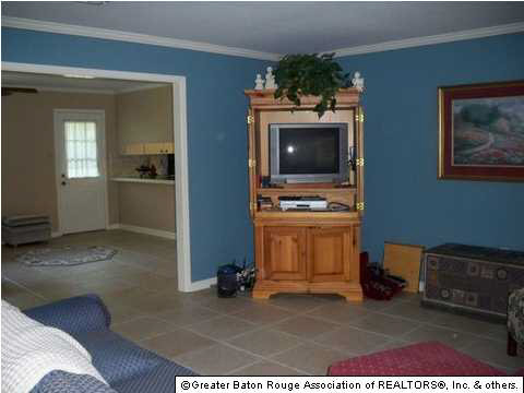 10644 Ranchwood Drive Baton Rouge, LA 70815 - Photo 10 of 17