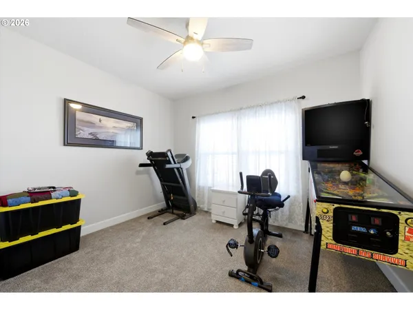 $515,000 | 593 Southwest Cottonwood Drive, Hermiston, OR 97838