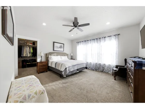 $515,000 | 593 Southwest Cottonwood Drive, Hermiston, OR 97838