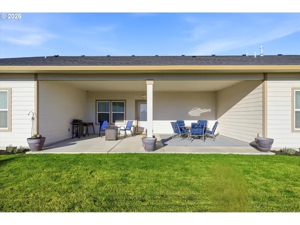 $515,000 | 593 Southwest Cottonwood Drive, Hermiston, OR 97838