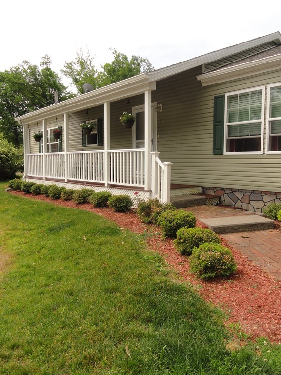 1 Lantern Lane Rutland, MA 01543 - Photo 21 of 23 Gallery Image 21