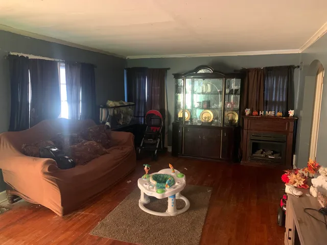 $134,400 | 370 East College Avenue, Holly Springs, MS 38635