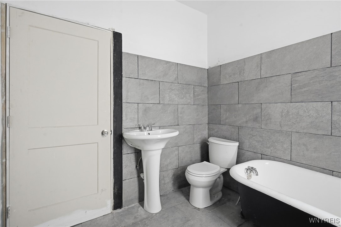 2311 Niagara Street Buffalo, NY 14207 - Photo 22 of 45