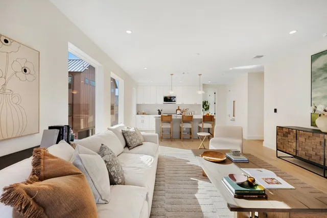 $1,029,000 | 3524 Gonzales Street, Unit 1A, Austin, TX 78702