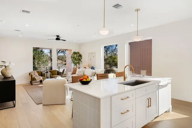 $1,029,000 | 3524 Gonzales Street, Unit 1A, Austin, TX 78702