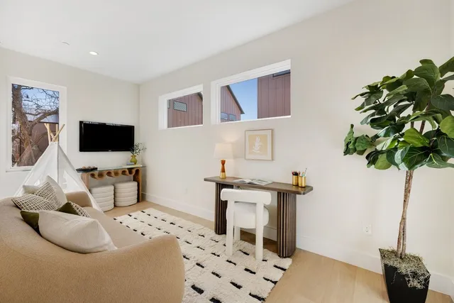 $1,029,000 | 3524 Gonzales Street, Unit 1A, Austin, TX 78702